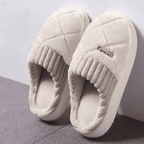 Pantufa Ortopédica Peluciada Premium – Pés Quentinhos no Inverno